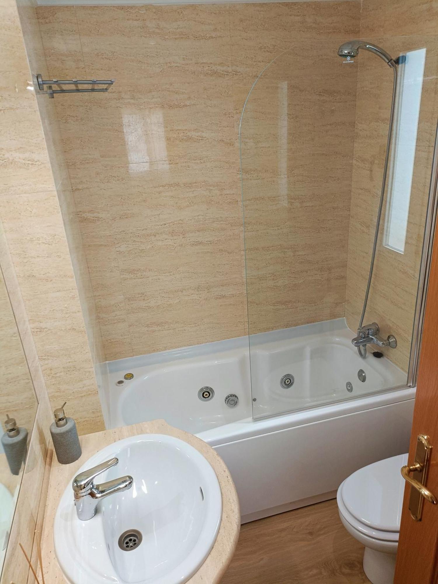 Piso En Pleno Centro De Albacete Con Garaje Apartment ภายนอก รูปภาพ